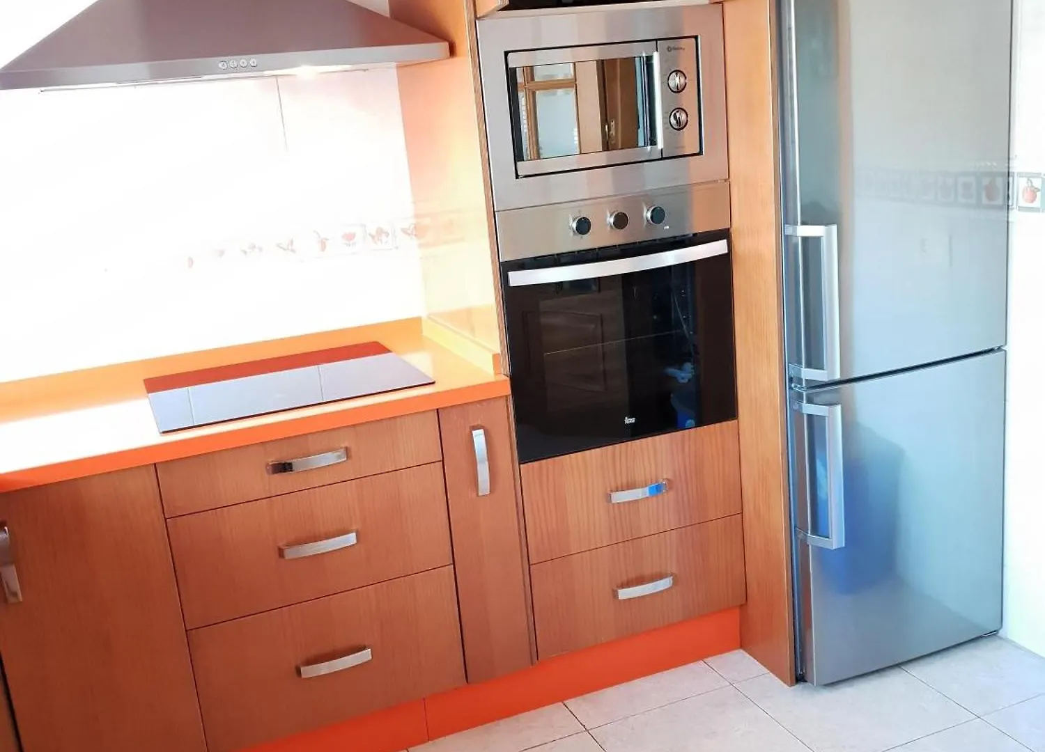 Wohnung 3 Schlafzimmer, Meerblick, Jacuzzi 莫切 0*,  西班牙